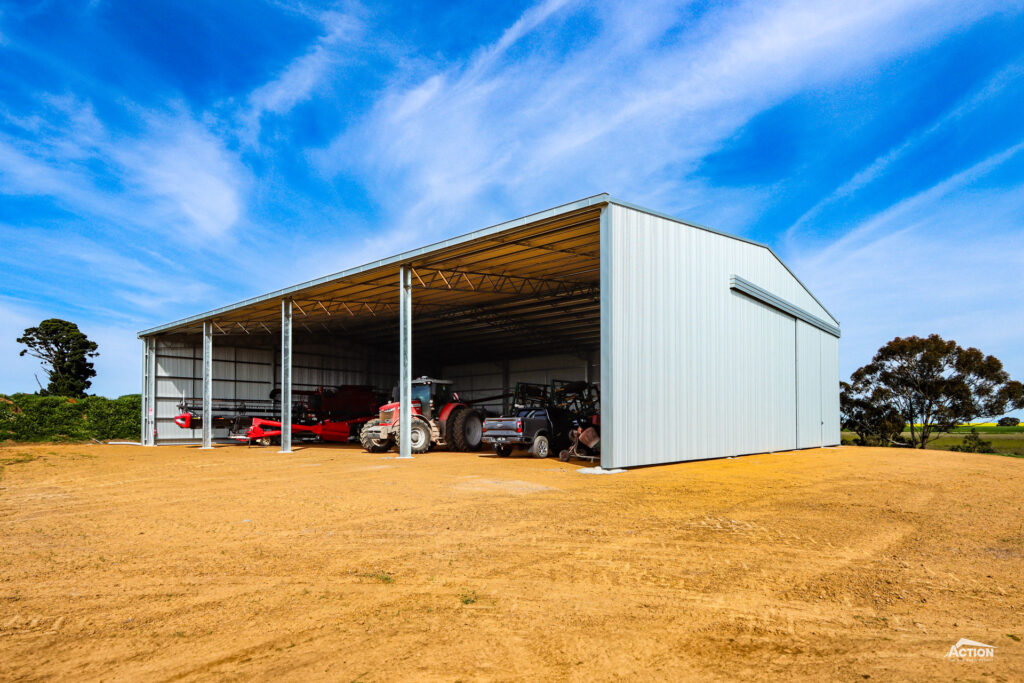 24m span machinery shed at Mininera VIC