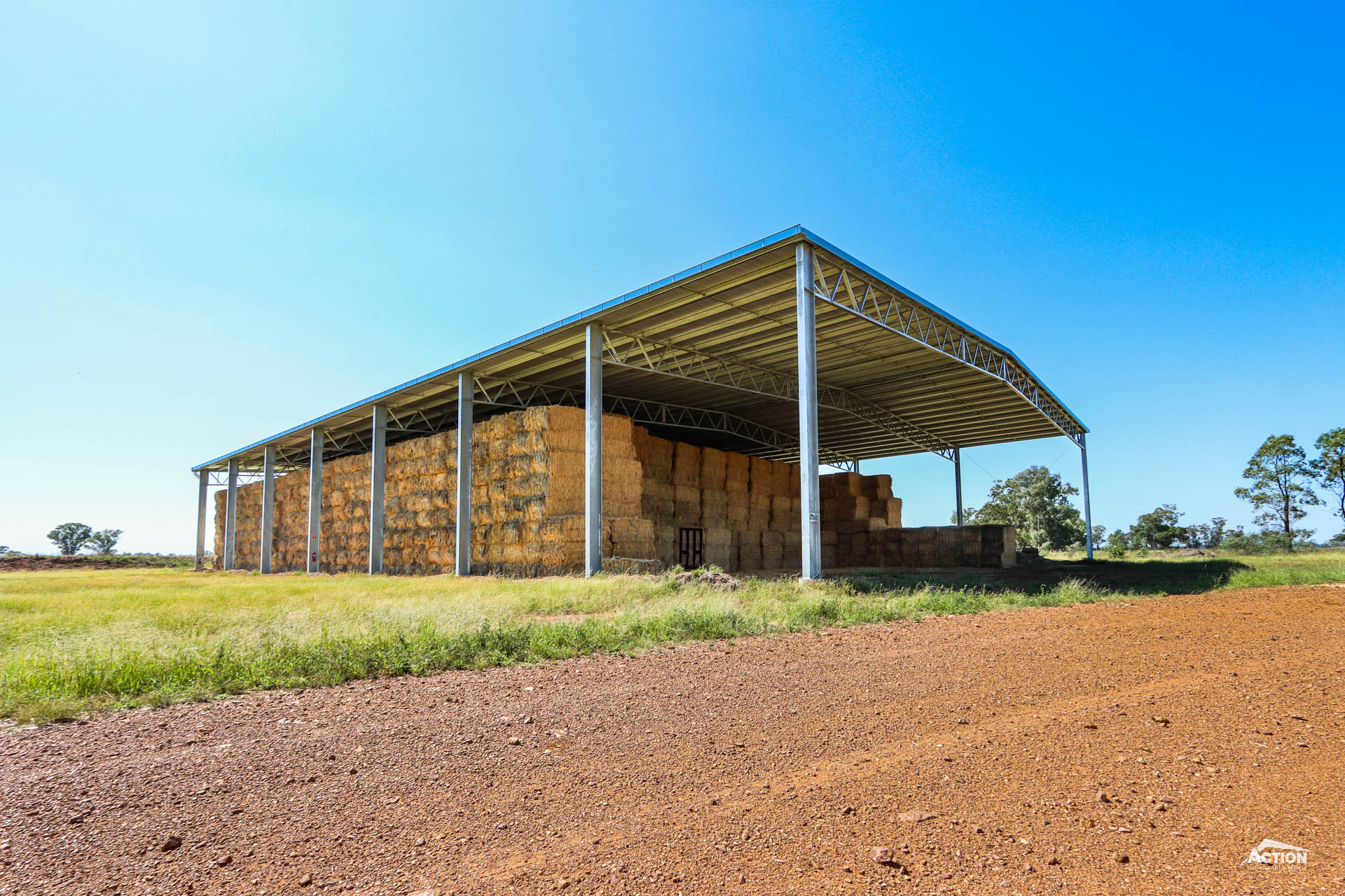 Read more about the article 56m x 36m x 8.5m hay shed